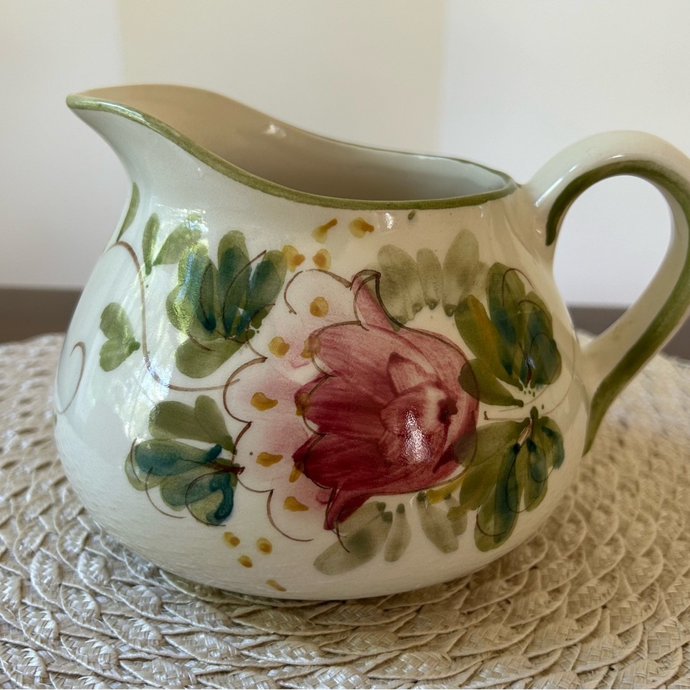 Vintage Hand Painted Floral Portuguese Pottery P3315 Squat Pitcher/Creamer LR2